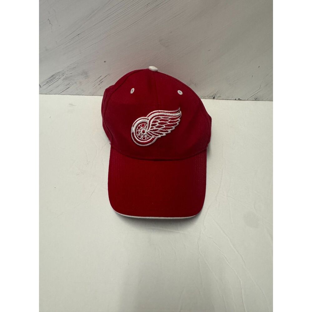NHL Detroit Red Wings Red Baseball Hat One Size Official Licensed
